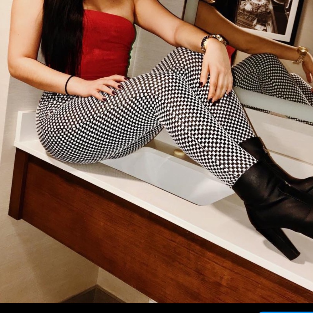 Checkered leggings